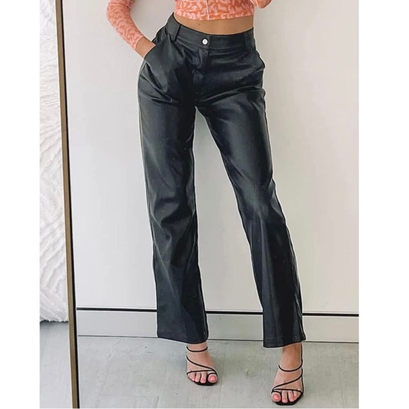 High Waist Wide Leg Leather Pants - Picture 7 of 11